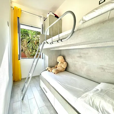 La Corte Di Nonna Gina *