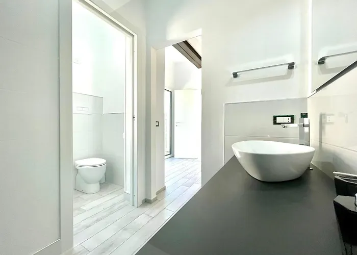 La Corte Di Nonna Gina * Тортоли