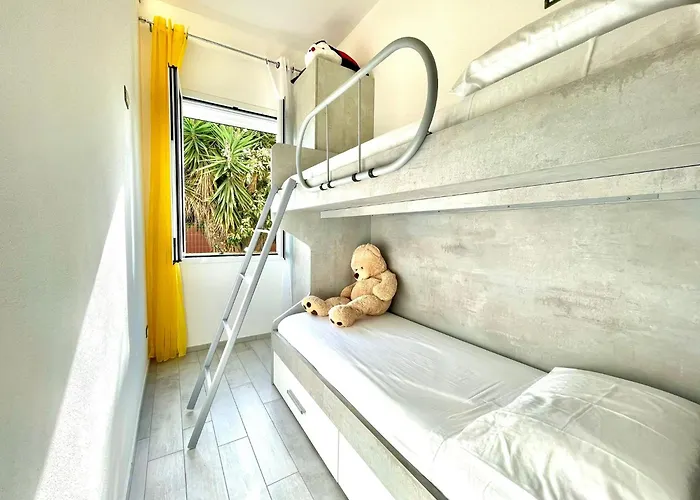 La Corte Di Nonna Gina *